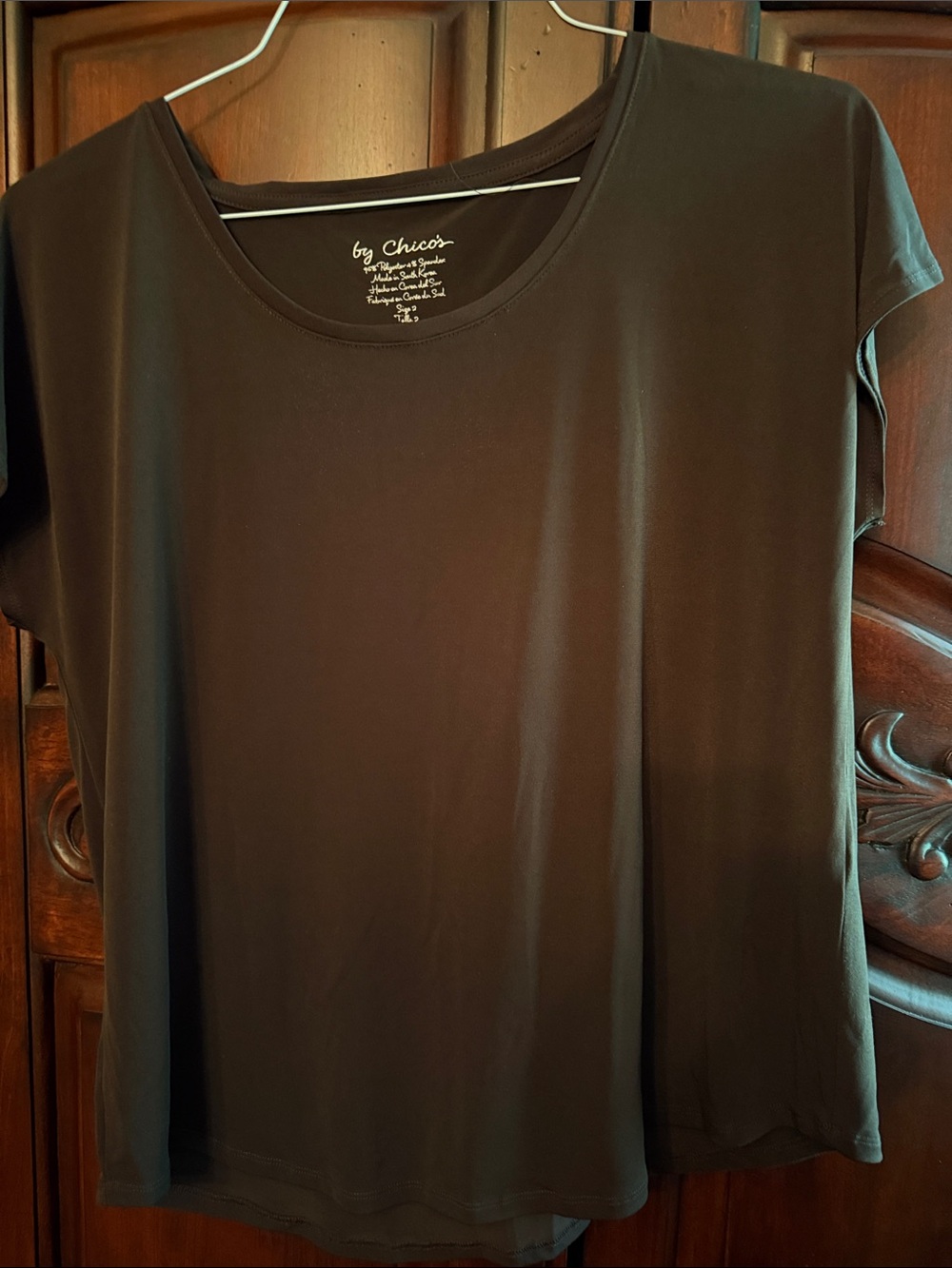 Chico's Short Sleeve Scoop Neck Tee in Dark Brown